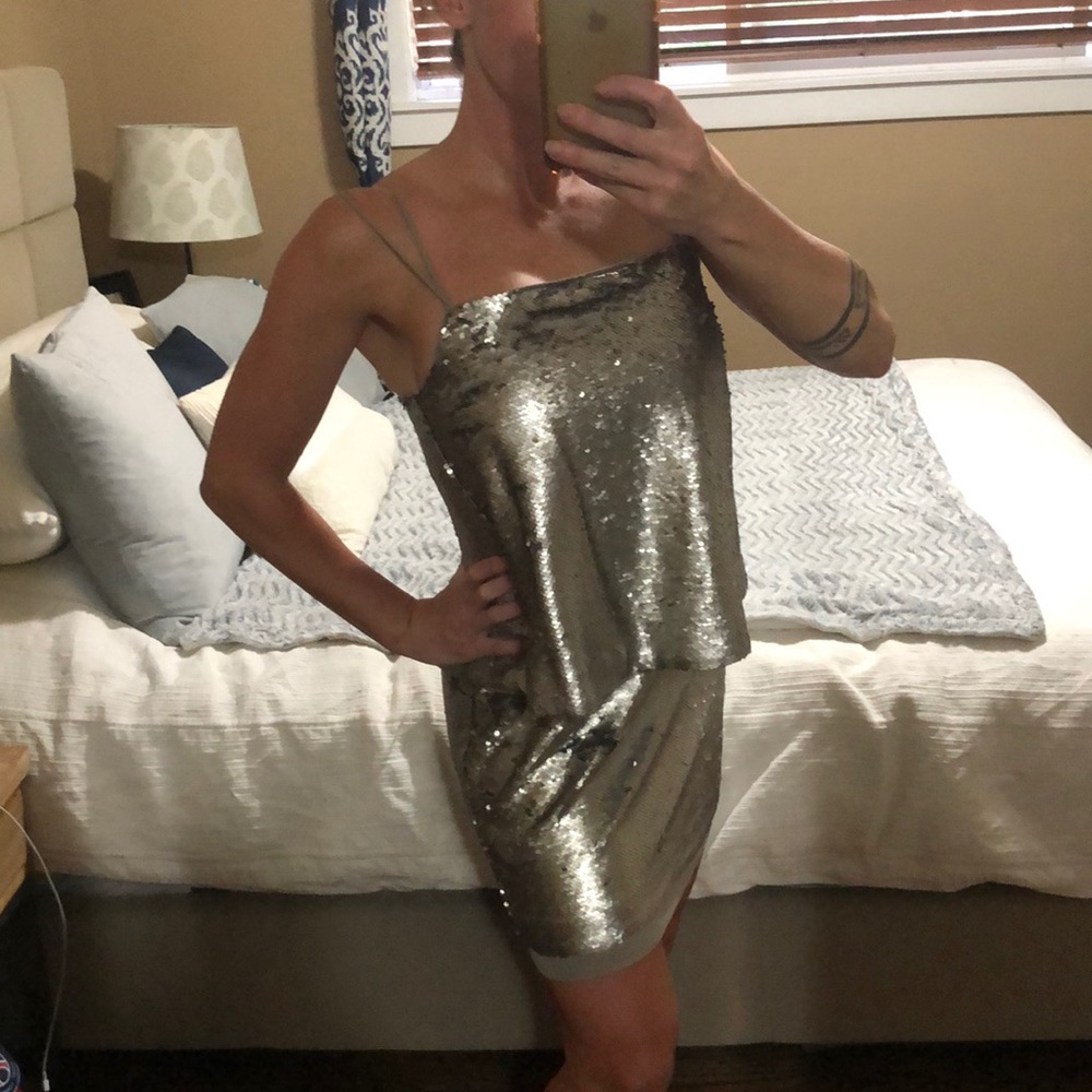 STUNNING BR Sequin/silk party dress